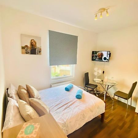Апартаменти One Bed Studio Flat In Central Лондон Екстер'єр фото