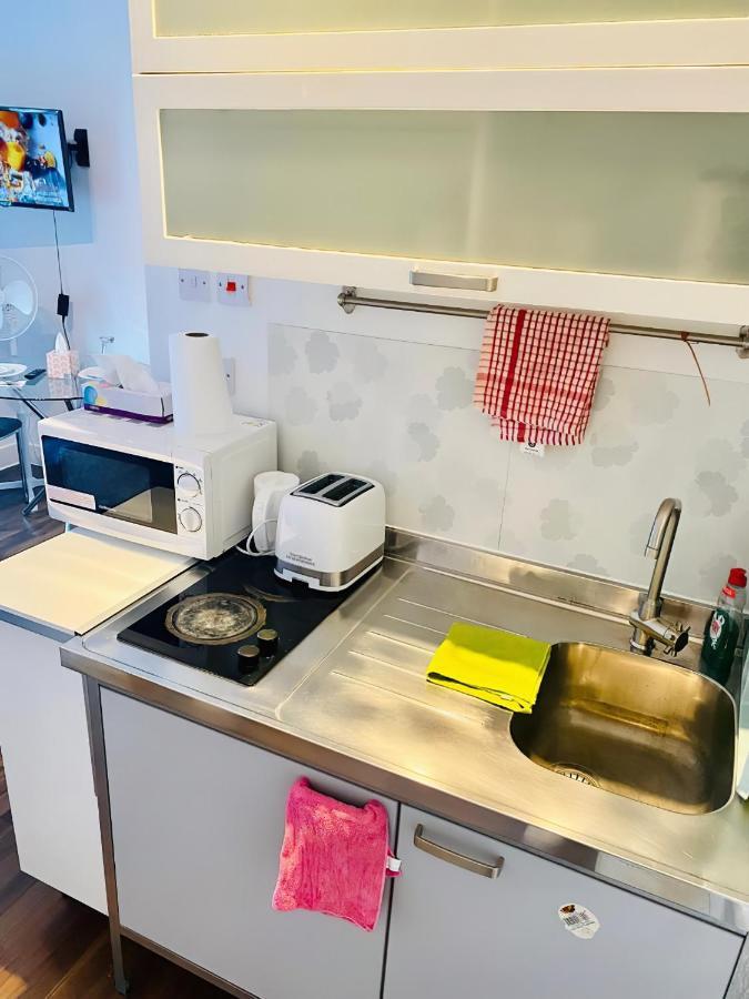 Апартаменти One Bed Studio Flat In Central Лондон Екстер'єр фото
